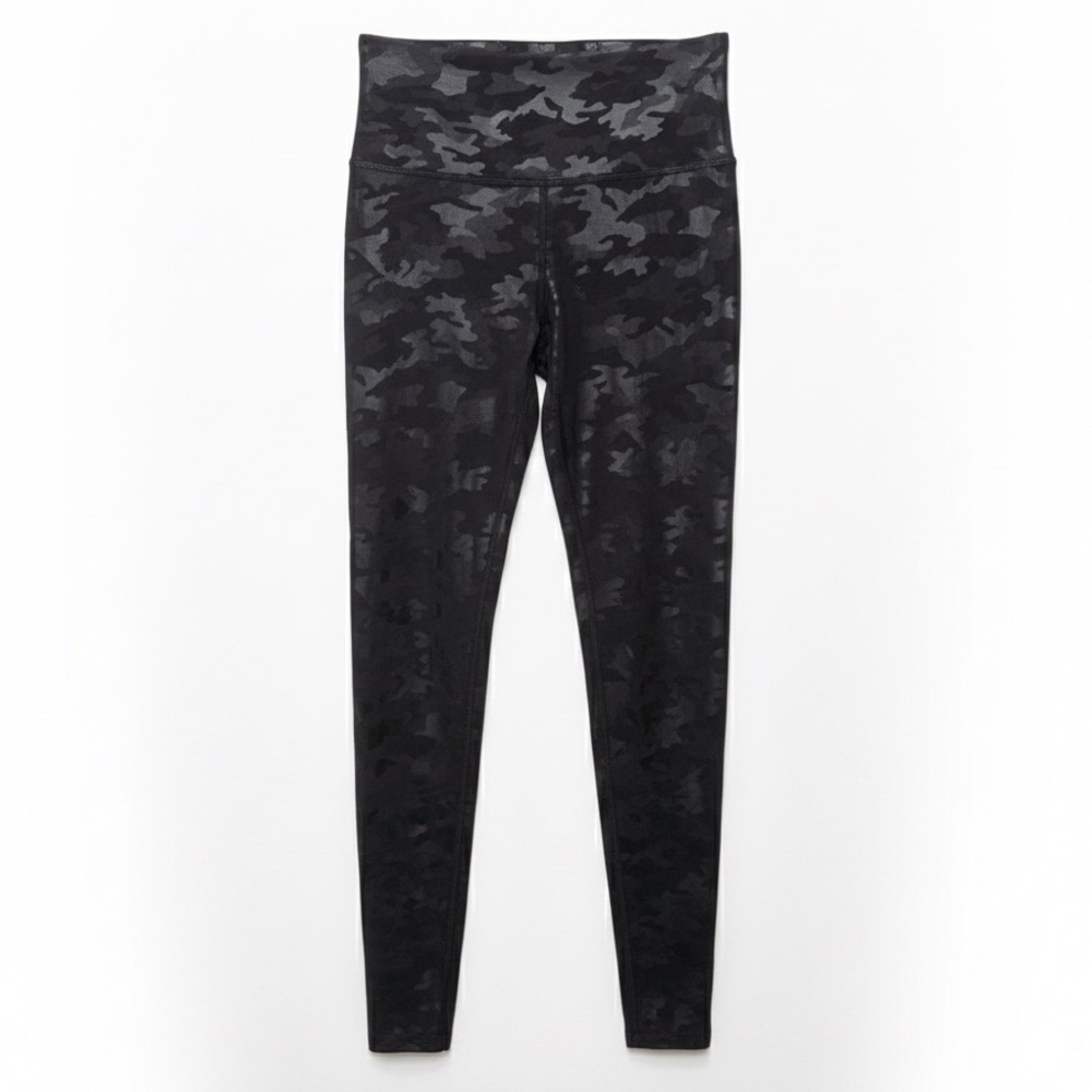 SPANX Black and Gray Camouflage Leggings